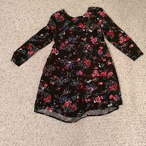 Girls floral dress!